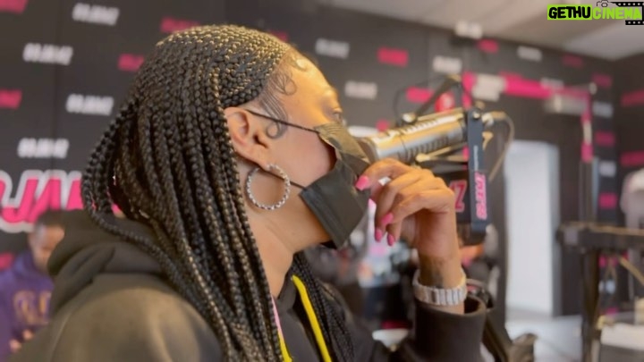 Trina Instagram - Thank you @99jamzmiami ‼️ Big shout out to @bbr.jritt 🔥🔥🔥🔥💫 let’s gooooooo 🥵