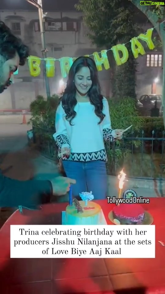 Trina Saha Instagram - #Trina celebrating birthday with her producers #Jisshusengupta #NilanjanaSengupta at the sets of #LoveBiyeAajKaal 🎂 🥳