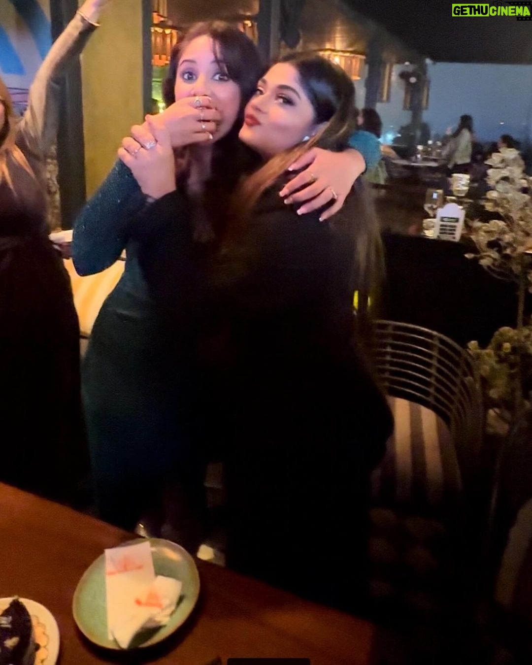 Trina Saha Instagram - Happy birthday once again hotness!! love d way u introduce me to everyone as “My 1st industry friend”..thats adorable😇…8years and still d same vibe..we hardly meet,bt wen we do its a blast 🤟🏻 #lastnight #birthdaygirl #friends