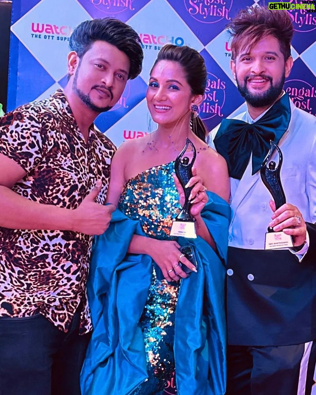Trina Saha Instagram - Congratulations on your Win guys🥰🥰😘😘. . . Bengal's Most stylish TV couple ❤️❤️ . . God Bless You Both😘😘 Fairfield by Marriott Kolkata