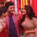 Trina Saha Instagram - বাংলার সবচেয়ে বড় বিয়েবাড়িতে আপনাকে আমন্ত্রণ। দেখা হবে আজ 10 মার্চ , রবিবার ঠিক সন্ধে ৬ টায়। আসলেই জানতে পারবেন বিয়েটা কার ! #বিয়েটাকার#BiyetaKar#StarJalsha #স্টারজলসা #starJalshaParivaarAward2024 #স্টারজলসাপরিবারঅ্যাওয়ার্ড2024 #SJPA2024