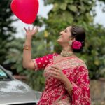 Trina Saha Instagram - Ishq wala Love ❤️ 📸 @dipankar_babai 👗 @label_tanmay_biswas #trinsi #lba