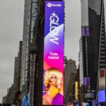 Trixie Mattel Instagram - Times Square!! Thank you @spotify! @peg_records @ada_music @pegmgmt Times Square, New York City