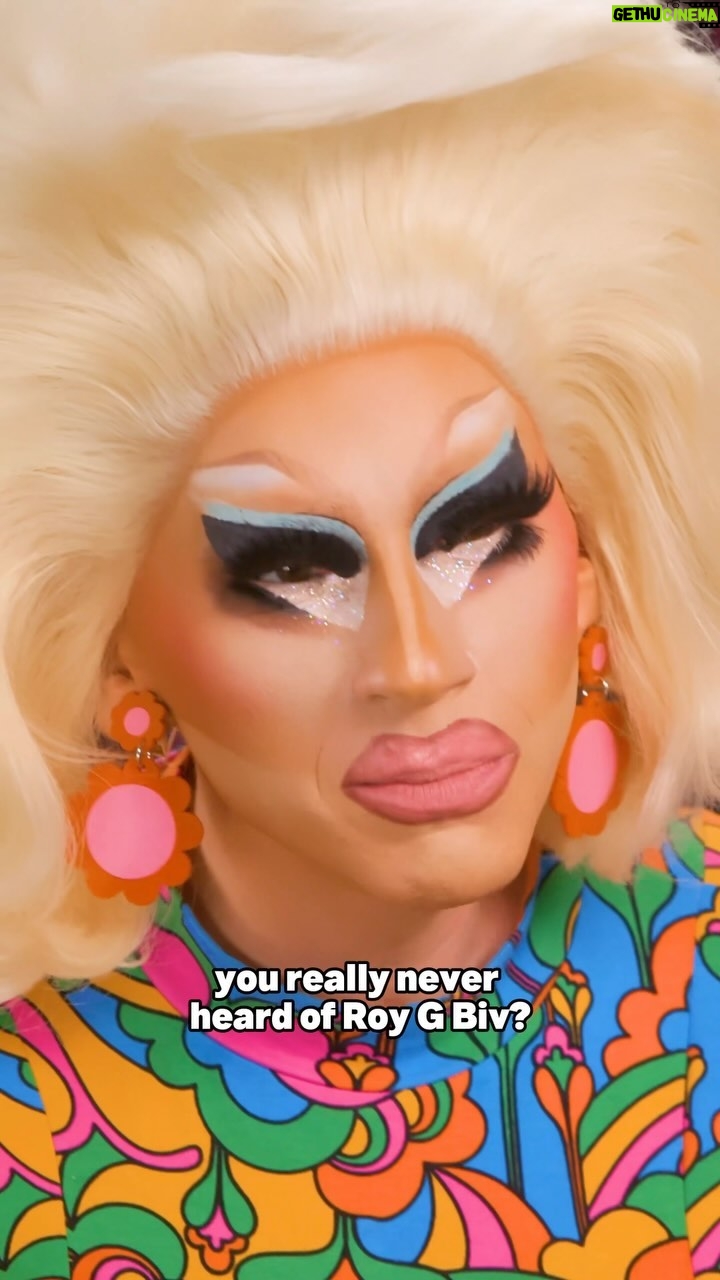 Trixie Mattel Instagram - Is Roy G. Biv in the room with us? 👀🌈 An all-new episode of #ThePitStop is live now on the @rupaulsdragrace YouTube channel! ✨