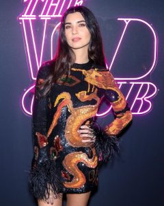 Tuba Büyüküstün Instagram - From November 7th..🖤 💃🏻🕺what a night , what a dress 🫠 @maisonvalentino @vanityfairfrance at @bonnie_restaurant Photographed by @francoisgoize ✨#maisonvalentino #vanityfairfrance #oliviaberghauer #olivierbouchara #vvclub #bonnierestaurantparis #davet #işbirliği
