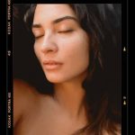Tuba Büyüküstün Instagram - #insomniac #sleepy #morning #eyes #breathe #waiting
