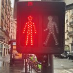 Tuba Büyüküstün Instagram - Green lights, red lights.. like life itself.. what if we can’t see the red lights in life..? Or the greens?? Attention mes amis, attention.. 🙃