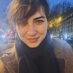 Tuba Büyüküstün Instagram - Paris qui me réveille à 04h30 Ok.. Bonjour..🥱 Saat 04.30 da beni uyandıran Paris.. Tamam o zaman.. Günaydın..✨