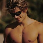 Twan Kuyper Instagram - The end of this challenge, 75 Hard, is near—I'm on day 68! Let me tell you what I love and hate about it. Let's start with the challenges I face! I hate that it's such a pain in the ass to do this every day for this long. 75 days is much longer than I originally thought. Many times, I considered quitting. The only thing that kept me going was looking at the number of days I had already completed. Those days would mean nothing if I gave up now. So, in order to keep going, I had to change my mindset. I stopped focusing on the big number, 75, and instead focused on winning today. I would do my tasks and make today my own. I would do the same the next day. This approach kept me grounded in the present and prevented me from looking too far forward. Now, let's talk about what I absolutely love about this challenge—the development of insane discipline. Excuses don't matter. For some reason, it gives me comfort to know that regardless of my desires or feelings, I have to complete these tasks. It makes me feel tough. I also love the realization that everything that feels good now will suck later, and everything that sucks now will feel amazing later. Mentally, I feel the best I've ever felt. Physically, I feel the best I've ever felt. Overall, I feel amazing, and I'm in the best shape I've ever been. I will say one thing: if you're considering taking on this challenge but waiting for motivation to kick in before you start, don't bother. I can say with absolute certainty that you won't stay motivated for 75 days. So, don't make the mistake of relying solely on motivation. For anyone who's willing to give it a shot, I say good luck! I wish you all the best, and remember, what may suck now will feel amazing later. Your best days are ahead of you. 📸 @mvphotographer