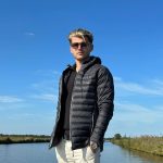 Twan Kuyper Instagram - Life always has ups and downs but whatever we face, I don't let one day go by without a smile on my face 🥹