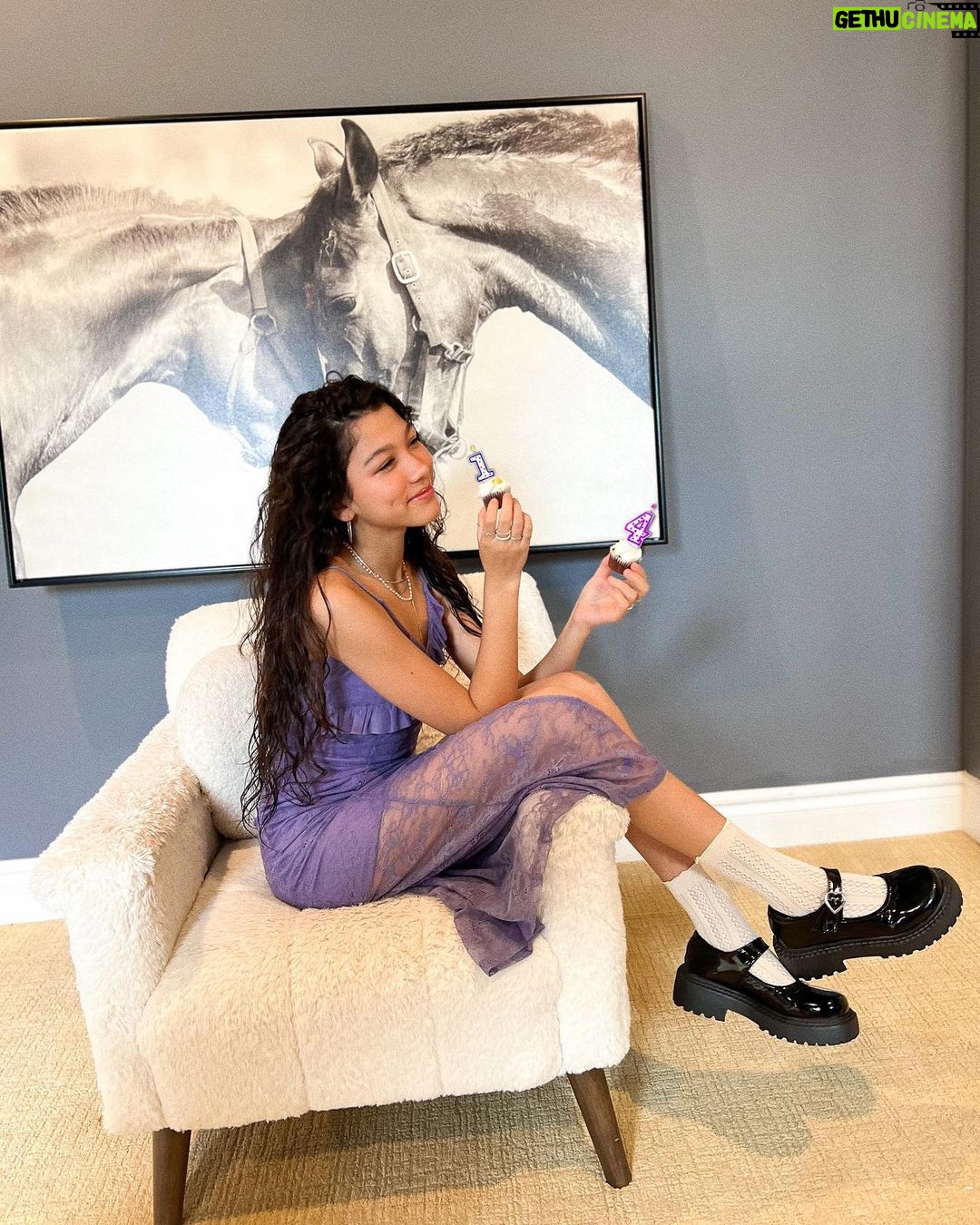 Txunamy Ortiz - 136.7K Likes - 14! 🧁