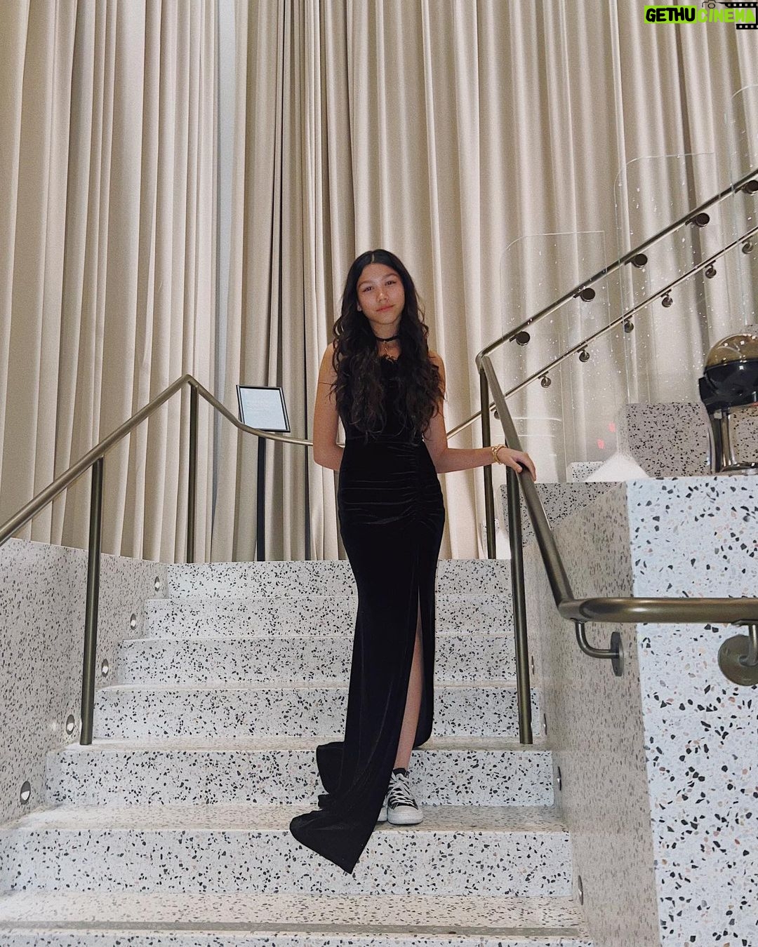 Txunamy Ortiz Instagram - Thank you @netflix for having me at the world premiere of @shadowandbone and a huge congratulations to @lewistanofficial can’t wait to binge watch the entire season. 💕