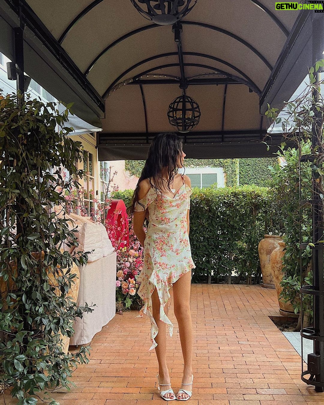 Txunamy Ortiz Instagram - Thank you @rarebeauty & @selenagomez for inviting me to such a fun event celebrating women 💕 #internationalwomensday #rarebeauty #youareenough