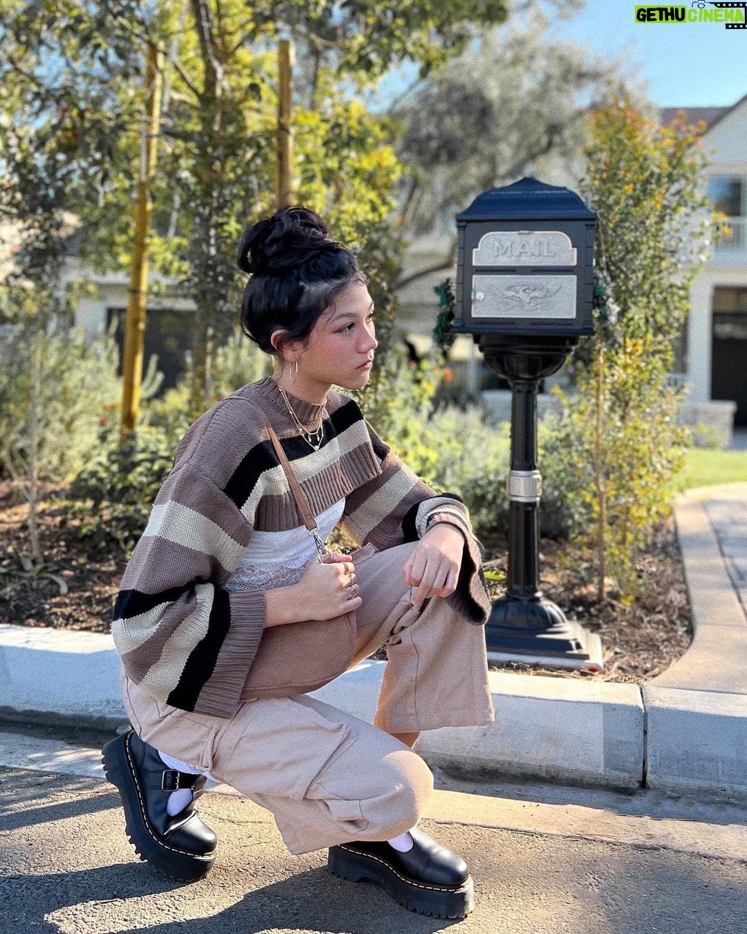 Txunamy Ortiz Instagram - I need travel ideas 🤍