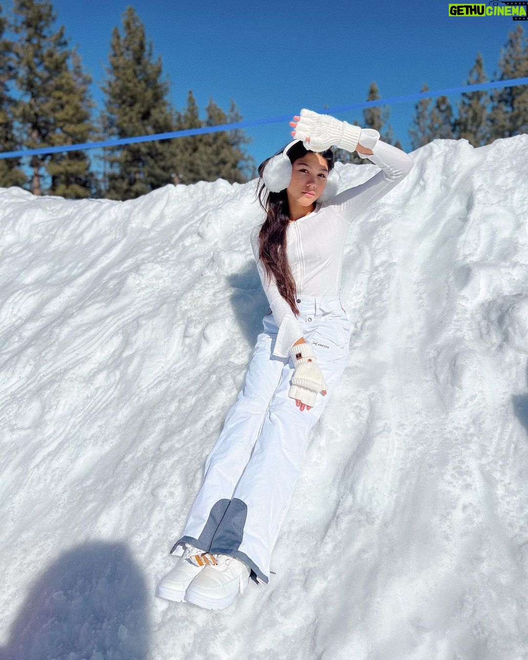 Txunamy Ortiz Instagram - I am not cold 🥶🫶🏼 caption the last pic for me 😂
