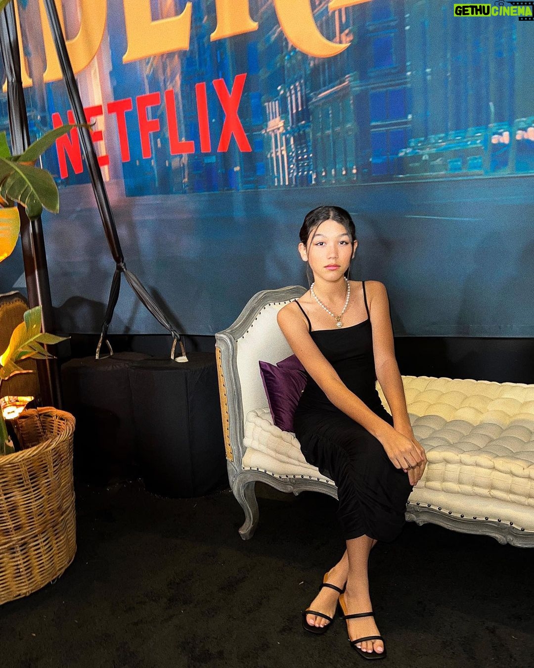 Txunamy Ortiz Instagram - Thank you @netflix for having us in the World Premiere of #Slumberland! We loved the movie so much, you guys can tune in Nov,18 only on Netflix.