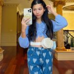 Txunamy Ortiz Instagram - okay hear me out… i have this crazy idea to change my YouTube channel to vlogs mostly! i really want to share my everyday life with you all. I’ll be very active on there. Comment what you think 💭