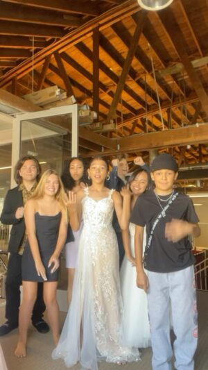 Txunamy Ortiz Instagram - my squad! from left to right ー @itsbrysonrobinson @miatalerico101 @sakinakaye @merrickhanna @officialisabellaleon @treymakai @solageortiz