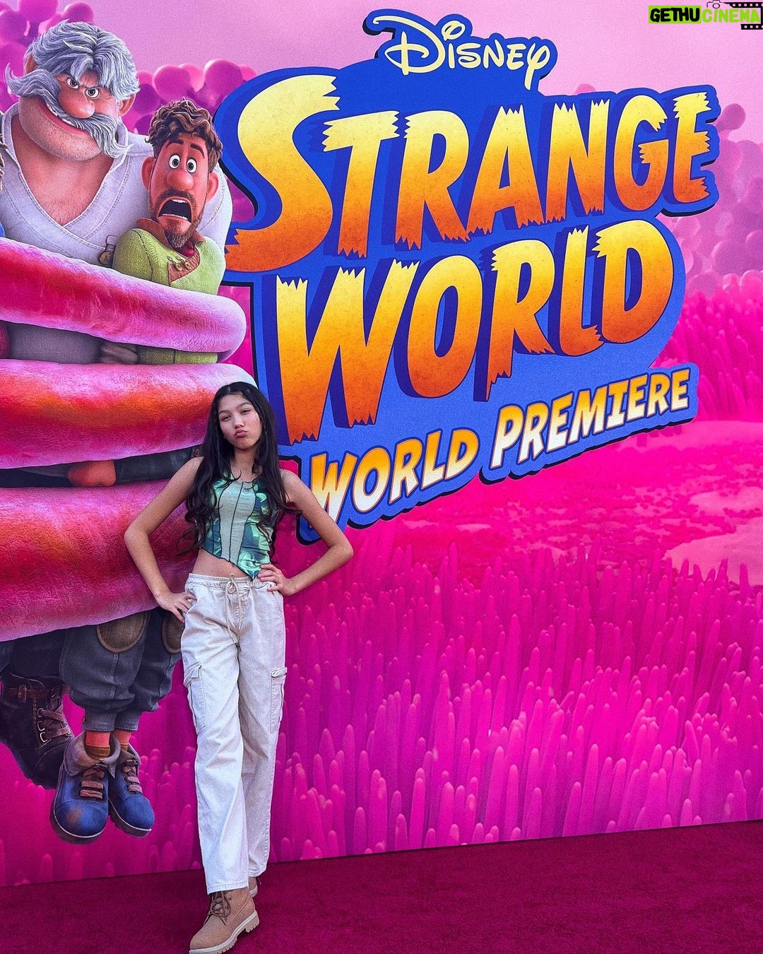 Txunamy Ortiz Instagram - What an incredible night ⭐️ at the world premiere of #StrangeWorld Thank you @disney for the invitation! Can’t wait for everyone to see it Nov, 23rd 💘 Pc: Matt Winkelmeyer Jesse Grant