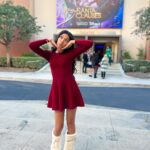 Txunamy Ortiz Instagram - Thank you @disneyplus for inviting me to the world premiere of @thesantaclauses 🎅 I absolutely loved it. Can’t wait for you guys to watch it nov, 16 only on Disney plus!