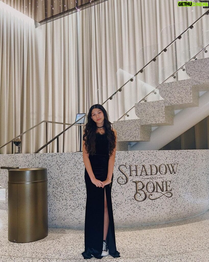 Txunamy Ortiz Instagram - Thank you @netflix for having me at the world premiere of @shadowandbone and a huge congratulations to @lewistanofficial can’t wait to binge watch the entire season. 💕
