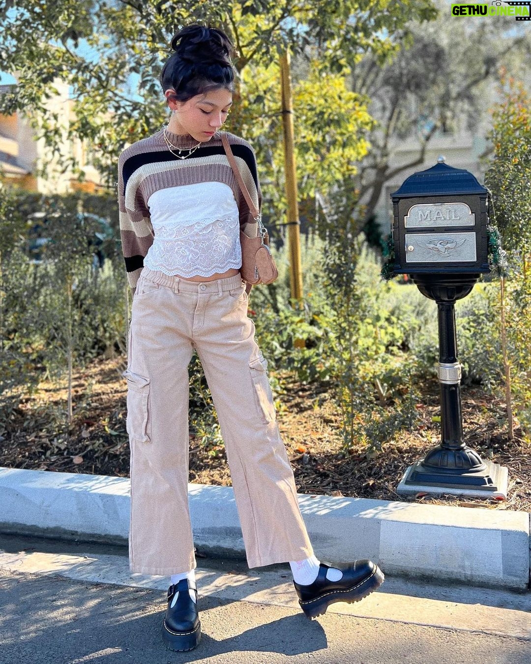 Txunamy Ortiz Instagram - I need travel ideas 🤍