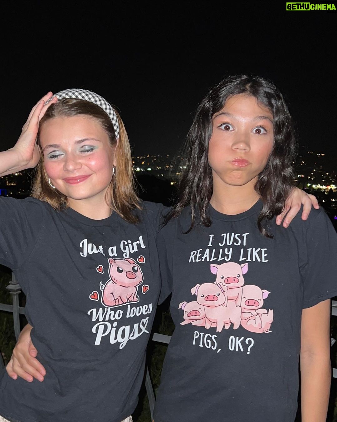 Txunamy Ortiz Instagram - Comment what our shirts say 🫶🏼 I’m going to be dming a few of you guys who comment! @joyful_gemma