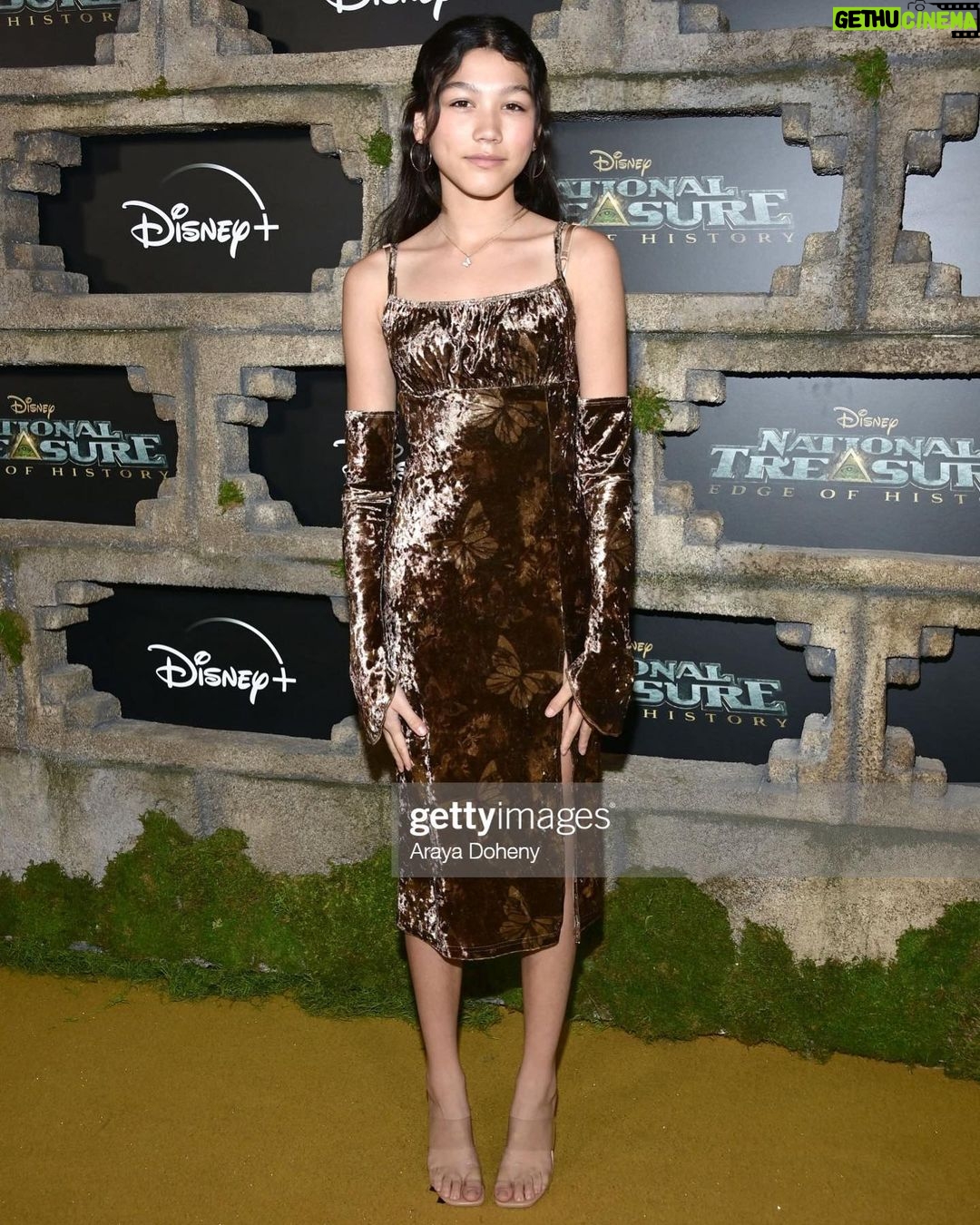 Txunamy Ortiz Instagram - Thank you @disneyplus for inviting me to the National Treasure: Edge of History” Premiere 🎥#NationalTreasureSeries 💕