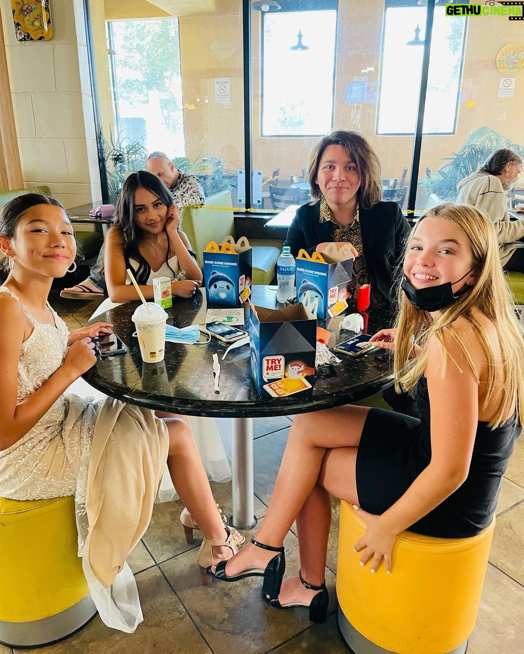 Txunamy Ortiz - 182K Likes - Yes we went to McDonald’s after this. 😋*check last slide* I just want to say a HUGE thank you to everyone that has watched the 1st episode of Mani season 6! Such an amazing response on it, I can’t wait for you guys to watch episode 2 next week! 💕 Comment your fav part of this episode for a possible DM!