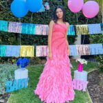 Txunamy Ortiz Instagram - Are you team #GIRL 💗 or #BOY 💙 Find out if you guessed it right Saturday 7th at 7:30am on our YouTube channel *Familia Diamond* #newsibling