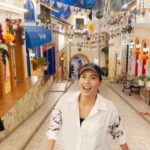 Tyas Mirasih Instagram - Liburan bareng keluarga makin seru di @transstudio.cibubur kamu bisa main banyak wahana yang memacu adrenaline sampai nonton show spektakuler yang ada disini. Pokoknya cocok banget buat liburan bareng keluarga kalian 🥰 Tak hanya seru, kamu juga bisa mendapatkan potongan harga hingga Rp. 75.000! Jadi berapa harganya setelah promo? Weekdays: Rp. 190.000/ Tiket Weekend: Rp. 250.000/ Tiket Tak hanya itu, kamu juga bisa mendapatkan bonus 2 voucher fast track lho! Hemat, banget kan? Yuk dapatkan segera promonya di www.transentertainment.com dan nikmati petualangan tak terlupakan di bulan November! 🎢🎡🎠 *Promo terbatas di bulan November #HujanPromoNovember #TransStudioCibubur #TransStudio