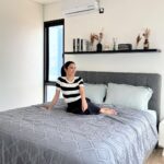 Tyas Mirasih Instagram - Kamar jadi tempat beristirahat dari padatnya kegiatan seharian. Untuk kenyaman tidur aku ngga mau asal pilih. Aku pake @beglance.id by @kintakun_collections yang bukan cuma bikin cantik kamar tapi juga bisa meningkatkan kualitas tidur jadi lebih baik 💖 #MakeSleepBetter #BikinTidurEnak