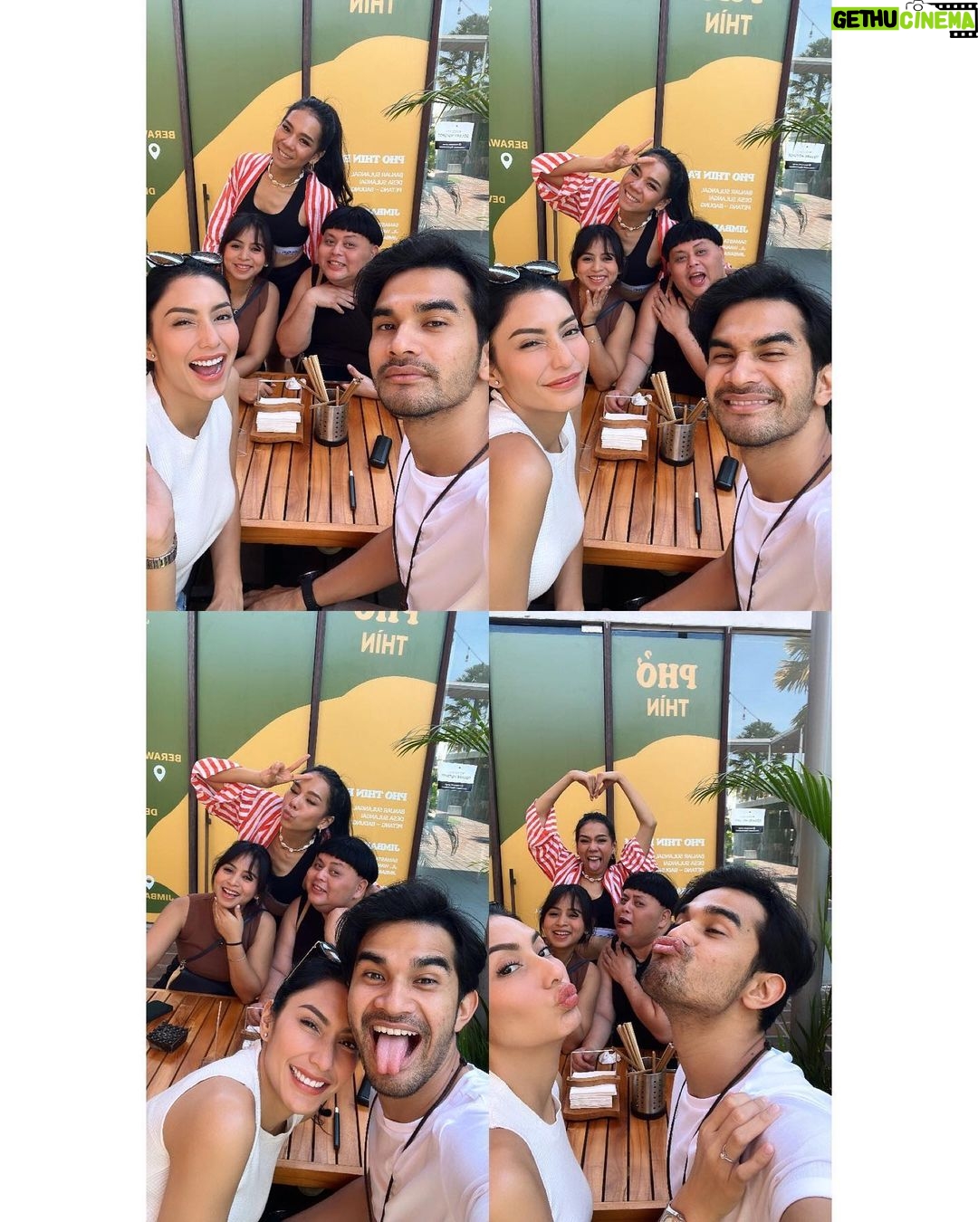 Tyas Mirasih Instagram - Blessed with the best 🖤