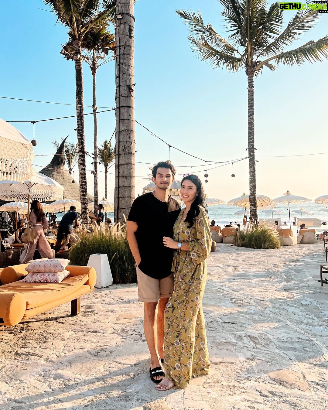Tyas Mirasih Instagram - Forever thing 🖤 Mari Beach Club Bali