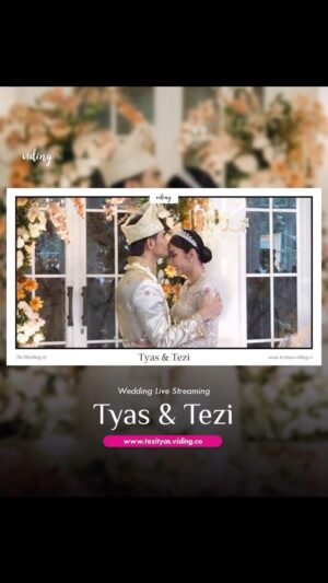 Tyas Mirasih Instagram - The Wedding of @tyasmirasih & @tengkutezi 

 “When you know why you like someone, it’s a crush. When you have no reason or explanation, it’s love.”

#wedding #pernikahan #tyasmirasih #tengkutezi #livestreaming #undangandigital #bukutamudigital