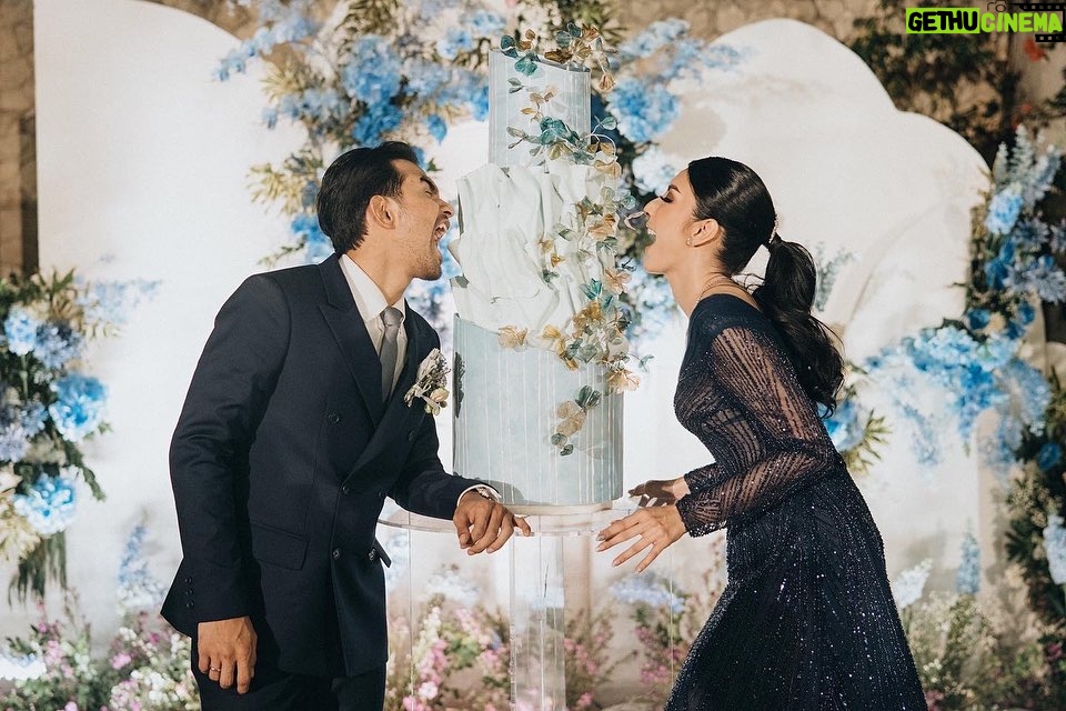 Tyas Mirasih Instagram - Whispers of blue, cascades of frills, with little flowers 🩵 It's effortlessly pretty. Just what we always wanted to wrap up our special day! Well Organized by : @adara.wedding Venue @themanorandara Photography & Videography : @morden.co @samuelrustandy @bychandrasusanto Decoration & Tents : @classytentdecoration Carpets : @farahcarpetsofficial Lighting : @uplightpro Make Up : @hepidavid Hair Do : @tominjoo Bride's Attire for Akad Nikah & Reception : @svarna_byikatindonesia @didietmaulana Bride’s Crown & Headpiece @rinaldyyunardi Jewelry : @adellejewellery Bride's Wedding Shoes : @regisbridalshoes Bride's robe : @lucette_essie Bride's Nail art : @kookoo.nails Groom's Attire for Akad Nikah & Reception : @svarna_byikatindonesia @didietmaulana Bride and Groom textile : @the.designerworkshop Groom's Hairstylist : @aryadillah_27 Makeup Mother of the groom & Sister of the bride : @wulanwidianto Makeup sister of the groom : @bonitaelisabeth.makeup @belovedbyhepidavid Wedding Ring : @adellejewellery Akad Catering : @teppanku @baksobuetu @gococo.indonesia @ponut.id @papo_id @cantikaputricake Reception Catering : @themanor.cafe Akad Souvenir : @howelandco Reception Souvenir : @redribbongift @drzlim_official Digital Invitation & Live streaming : @viding.co Mahar & Ring box : @jingga_seserahanmahar Bouquets : @faveur.florist Wedding Cake : @sweetsalt_id Birthday Cake : @RRCakes Entertainment : @aqisinggih Sound system : @deoentertainmentindonesia MC Akad & Reception : @andrakarna Usher : @beauty_usher Photobooth : @theholograil Gift : @farahcarpetsofficial @bardismarthome #TEZIapbahagiainTYAS