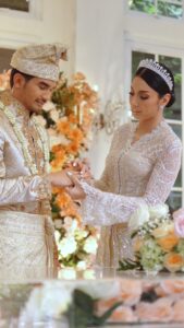 Tyas Mirasih Instagram - The joy and warmth surrounding the wedding of @tengkutezi and @tyasmirasih. Senang sekali beberapa waktu lalu Howel and Co bisa ikut hadir di acara akad Kak Tezi dan Kak Tyas yang begitu hangat dengan dikelilingi oleh keluarga dan sahabat terdekat. Souvenir Handuk Single Gauri dari Howel and Co turut melengkapi dengan personalisasi bordir pilihan mereka, makin terlihat cantik dengan packaging gold yang selaras dengan paduan warna keemasan pada acara ini. Terima kasih Kek Tezi dan Kak Tyas, semoga souvenirnya bisa bermanfaat dan menjadi kenangan indah untuk para keluarga maupun tamu yang hadir kemarin ya! Well Organized by : @adara.wedding Photography & Videography : @morden.co Decoration & Tents : @classytentdecoration Carpets : @farahcarpetsofficial Lighting : @uplightpro Make Up : @hepidavid Hair Do : @tominjoo Bride's Attire for Akad Nikah & Reception : @svarna_byikatindonesia @didietmaulana Bride’s Crown & Headpiece @rinaldyyunardi Jewelry : @adellejewellery Bride's Wedding Shoes : @regisbridalshoes Bride's robe : @lucette_essie Groom's Attire for Akad Nikah & Reception : @svarna_byikatindonesia @didietmaulana Wedding Ring : @adellejewellery Akad Catering : @teppanku @baksobuetu @gococo.indonesia @ponut.id @papo_id @cantikaputricake Reception Catering : @themanor.cafe Venue : @themanorandaa Akad Souvenir : @howelandco Reception Souvenir : @redribbongift Digital Invitation & Live streaming : @viding.co Mahar & Ring box : @jingga_seserahanmahar Bouquets : @faveur.florist Wedding Cake : @sweetsalt_id Entertainment : @aqisinggih MC Akad & Reception : @andrakarna Usher : @beauty_usher Photobooth : @theholograil Nail art : @kookoo.nails Venue : @themanorandara #TEZIapbahagiainTYAS #HowelandCo #PerfectGiftforEveryone