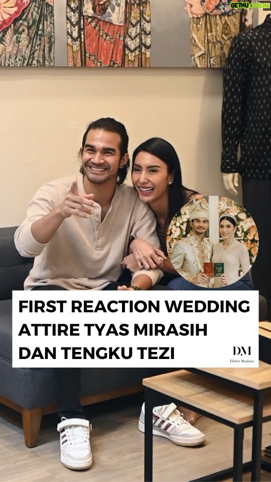 Tyas Mirasih - 42.6K Likes - Senang rasanya dapat terlibat dalam cerita dan momentum bahagia antara @tyasmirasih dan @tengkutezi ✨
Semoga kebahagiaan ini tak lekang oleh apapun yang kelak kalian hadapi sepanjang hidup membangun kisah dan kasih. Semoga ini jadi yang terakhir buat kalian ❤️
Sekali lagi selamat untuk Tyas dan Tezi...
Doa dan restuku menyertai...
_____
Wedding Attire: @svarna_byikatindonesia
WO by : @adara.wedding
Photography& Videography: @morden.co @samuelrustandy
Bride’s Crown & Headpiece: @rinaldyyunardi
Jewelry: @adellejewellery
Make Up: @hepidavid
Hair Do: @tominjoo
Fabrics by: @the.designerworkshop
Hand bouquet: @faveur.florist
Shoes @regisbridalshoes
Music background: Taylor Swift - Sweet Nothing (Cover by Minnz Piano)
_____
#TEZIapbahagiainTYAS #svarnabyikatindonesia #weddingdress #weddingattire #dreamwedding #busanapernikahan #kebaya #songket #kainindonesia #kebayamoddern #busanaadat #tyasmirasih #tengkutezi #bahagia #wastranusantara #wonderfulindonesia