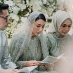 Tyas Mirasih Instagram – With their blessings 💍

Well Organized by : @adara.wedding 

Photography & Videography : @rizky_yunindra @thepanorama.pic 

Decoration & Tents : @classytentdecoration 
Carpets : @farahcarpetsofficial 
Makeup & Hair do : @makeupbyyobel 
Attire : @wearingklamby  Made By @klambyheritage

Catering : 
@teppanku 
@tumpengmini 
@vitaminmonster.id 
@paletaswey 
@cantikaputricake 

Souvenir : 
@godeliva.wedding 
@packybagvintage 
Buku pengajian @qeertoz