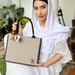 Tyas Mirasih Instagram - Tas untuk gift 40 hari Almh Mama bagus bangetttt 😍😍😍 Semua sesuai dengan request aku. Makasih banyak @mydreamgoodies supportnya 💛
