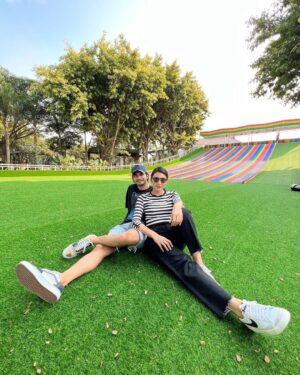 Tyas Mirasih Instagram - We go together like coffee and donuts 🖤