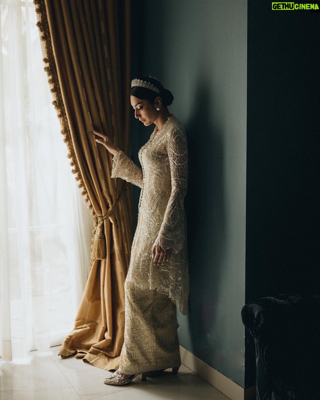 Tyas Mirasih Instagram - I have so much of you in my heart 💍 Well Organized by : @adara.wedding Venue @themanorandara Photography & Videography : @morden.co @samuelrustandy @bychandrasusanto Decoration & Tents : @classytentdecoration Carpets : @farahcarpetsofficial Lighting : @uplightpro Make Up : @hepidavid Hair Do : @tominjoo Bride's Attire for Akad Nikah & Reception : @svarna_byikatindonesia @didietmaulana Bride’s Crown & Headpiece @rinaldyyunardi Jewelry : @adellejewellery Bride's Wedding Shoes : @regisbridalshoes Bride's robe : @lucette_essie Bride's Nail art : @kookoo.nails Groom's Attire for Akad Nikah & Reception : @svarna_byikatindonesia @didietmaulana Bride and Groom textile : @the.designerworkshop Groom's Hairstylist : @aryadillah_27 Makeup Mother of the groom & Sister of the bride : @wulanwidianto Makeup sister of the groom : @bonitaelisabeth.makeup @belovedbyhepidavid Wedding Ring : @adellejewellery Akad Catering : @teppanku @baksobuetu @gococo.indonesia @ponut.id @papo_id @cantikaputricake Reception Catering : @themanor.cafe Akad Souvenir : @howelandco Reception Souvenir : @redribbongift @drzlim_official Digital Invitation & Live streaming : @viding.co Mahar & Ring box : @jingga_seserahanmahar Bouquets : @faveur.florist Wedding Cake : @sweetsalt_id Birthday Cake : @RRCakes Entertainment : @aqisinggih Sound system : @deoentertainmentindonesia MC Akad & Reception : @andrakarna Usher : @beauty_usher Photobooth : @theholograil Gift : @farahcarpetsofficial @bardismarthome #TEZIapbahagiainTYAS The Manor Andara