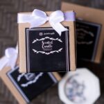 Tyas Mirasih Instagram - Tumbler Termos Stainless Led & Scented Candle dari @godeliva.wedding jadi pilihan untuk souvenir pengajian menjelang pernikahan aku. Seneng banget karena banyak banget opsi souvenir dan juga tim yang komunikatif berdiskusi tentang design, logo, dll. Terimakasih banyak @godeliva.wedding untuk supportnya 🤍 Well Organized by : @adara.wedding Photography & Videography : @rizky_yunindra @thepanorama.pic Decoration & Tents : @classytentdecoration Carpets : @farahcarpetsofficial Makeup & Hair do : @makeupbyyobel Attire : @wearingklamby Made By @klambyheritage Catering : @teppanku @tumpengmini @vitaminmonster.id @paletaswey @cantikaputricake Souvenir : @godeliva.wedding @packybagvintage Buku pengajian @qeertoz