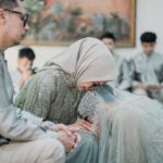 Tyas Mirasih Instagram - With their blessings 💍 Well Organized by : @adara.wedding Photography & Videography : @rizky_yunindra @thepanorama.pic Decoration & Tents : @classytentdecoration Carpets : @farahcarpetsofficial Makeup & Hair do : @makeupbyyobel Attire : @wearingklamby Made By @klambyheritage Catering : @teppanku @tumpengmini @vitaminmonster.id @paletaswey @cantikaputricake Souvenir : @godeliva.wedding @packybagvintage Buku pengajian @qeertoz