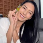 Tyas Mirasih Instagram - Pada pengen punya Vespa gratis ngga? Buruan yang mau ikutan dapet Vespa langsung deh beli produk MS Glow sekarang juga! @msglowbeauty