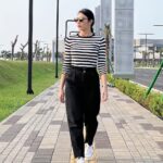 Tyas Mirasih Instagram – Akhirnya sekarang udah bisa di order lho Boyfriend Jeans Import  yang kece ini di @ms__bangkok 😍 

Udah pasti tau dong sebagus apa kualitasnya? Pinggang full karet,nyaman banget dipakenya. 
Fix kalian wajib banget punya 😍