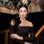 Tyas Mirasih Instagram - The subtle art of the glam 🖤 Makeup & Hair do by @makeupbyyobel Dress @valenciavivi Earrings @adellejewellery Softlens @eyelovin Styled by @wanda_haraa Photo by @snap.nuel