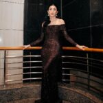 Tyas Mirasih Instagram - The subtle art of the glam 🖤 Makeup & Hair do by @makeupbyyobel Dress @valenciavivi Earrings @adellejewellery Softlens @eyelovin Styled by @wanda_haraa Photo by @snap.nuel