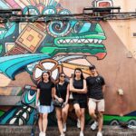 Tyas Mirasih Instagram - Exploring the world, hand in hand 🖤 @visit_singapore @singapore.explores Haji Lane Singapore
