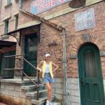 Tyas Mirasih Instagram - Throw glitter in today’s face ✨ Outfit by @thisisapril_ Styled by @ratihpratiwisugianto @universalstudiossingapore @singapore.explores @visit_singapore Universal Studios Singapore
